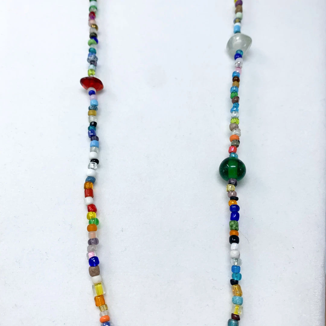 Mardi Gras Spot 27" Multicolor Glass Bead Necklace (Dozen) 6 Mardi Gras Spot 27" Multicolor Glass Bead Necklace (Dozen)