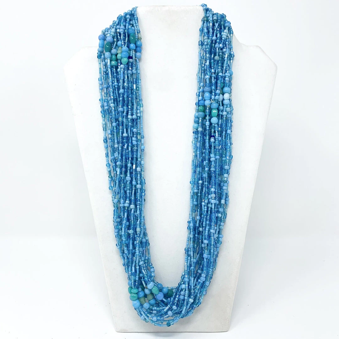 Mardi Gras Spot 27" Turquoise Glass Bead Necklace (Dozen) Mardi Gras Spot 27" Turquoise Glass Bead Necklace (Dozen)