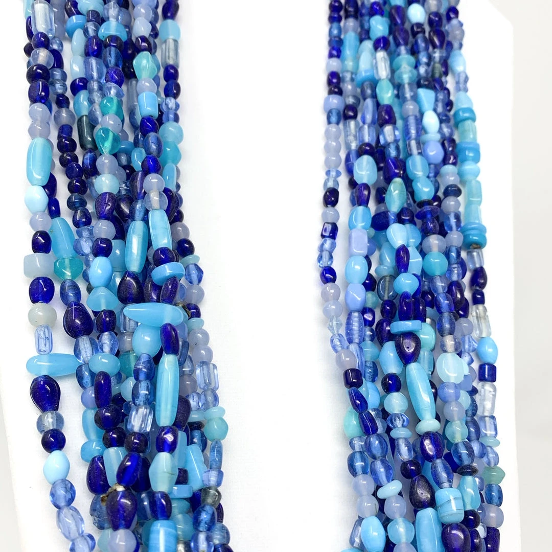 Mardi Gras Spot 27" Royal Blue/Light Blue Glass Bead Necklace (Dozen) 5 Mardi Gras Spot 27" Royal Blue/Light Blue Glass Bead Necklace (Dozen)
