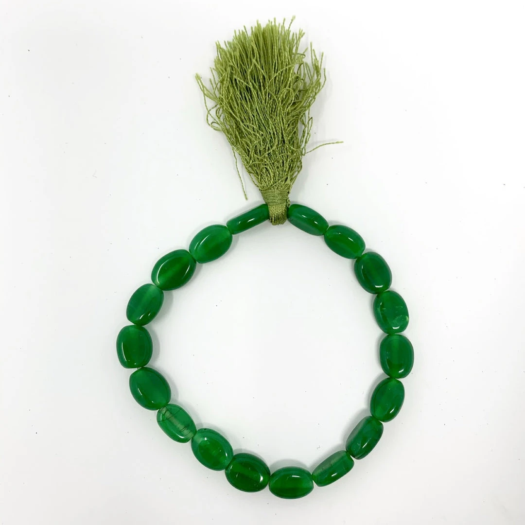 Mardi Gras Spot Beads 7" Glass Bead Bracelets - Green Single Stranded (Dozen) 6 Mardi Gras Spot Beads 7" Glass Bead Bracelets - Green Single Stranded (Dozen)