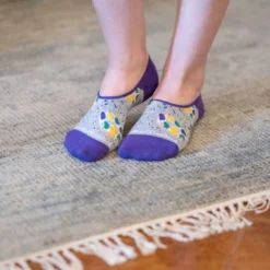 - No Manufacturer - Women's King Cake No Show Socks Gray/Purple/Green One Size (Pair) Gifts & Apparel